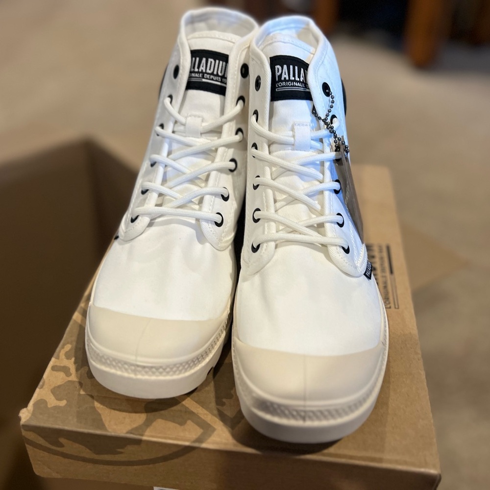Palladium White High-Top Boots - Picture 4 of 5